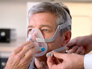 CPAP-kokokasvomaski - uniapneapotilaat - ResMed 400x300