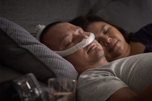 nasal-pillows-mask-sleep-any-position-ResMed-AirFit-P30i